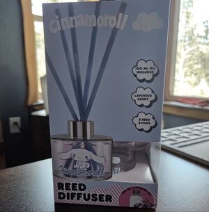 Sanrio Hello Kitty Reed Diffuser Lavender Cinnamoroll NIB Sealed